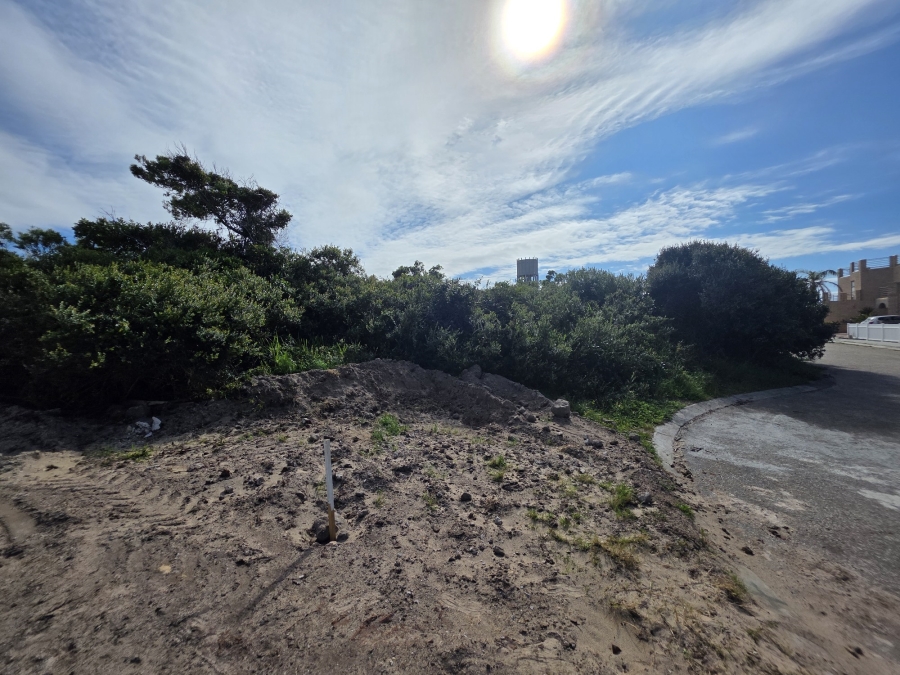 0 Bedroom Property for Sale in Paradise Beach Eastern Cape